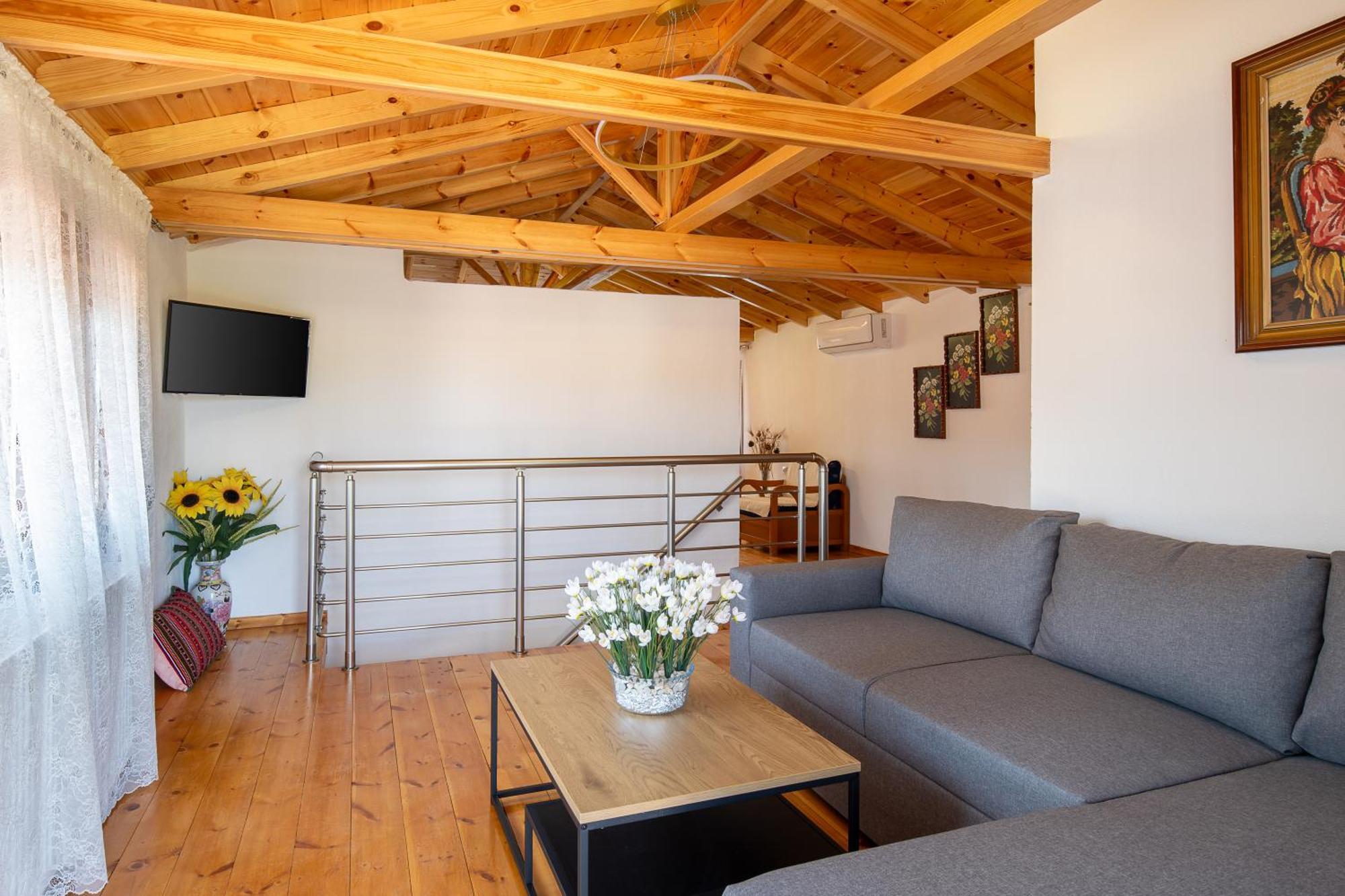 House Draganis *